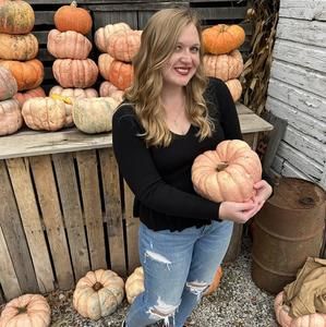 Meet your Posher, Ashley